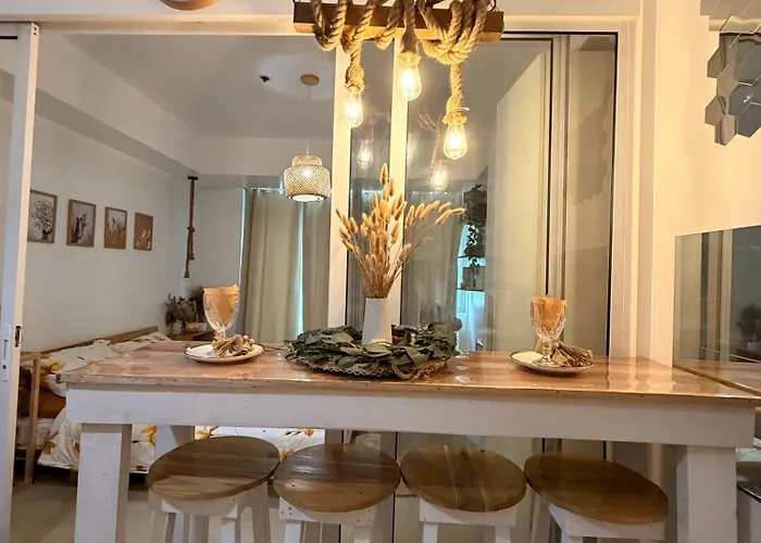 Apartahotel Sym Staycation At Azure Manila